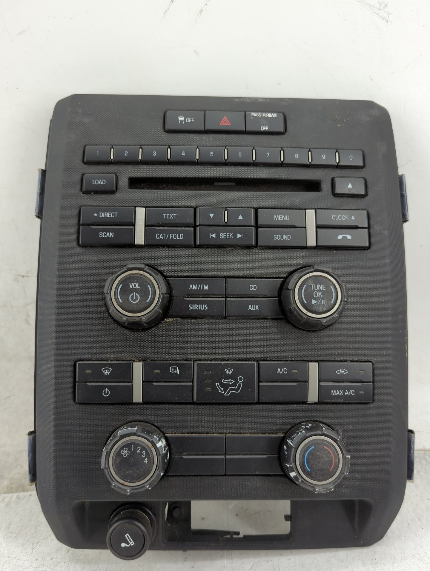2011 Ford F-150 Radio AM FM Cd Player Receiver Replacement P/N:BL3T-18A802-HD EU-1522A-D, 276-0703-05, BL3T-18K811-BE Fits O