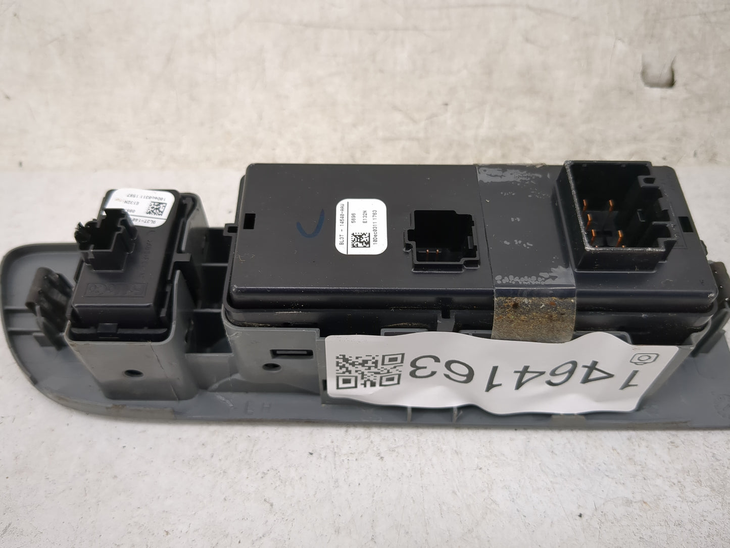 2010-2014 Ford F-150 Master Power Window Switch Replacement Driver Side Left P/N:9L34-14A563-B BL3T-14540-AAJ Fits OEM Used 