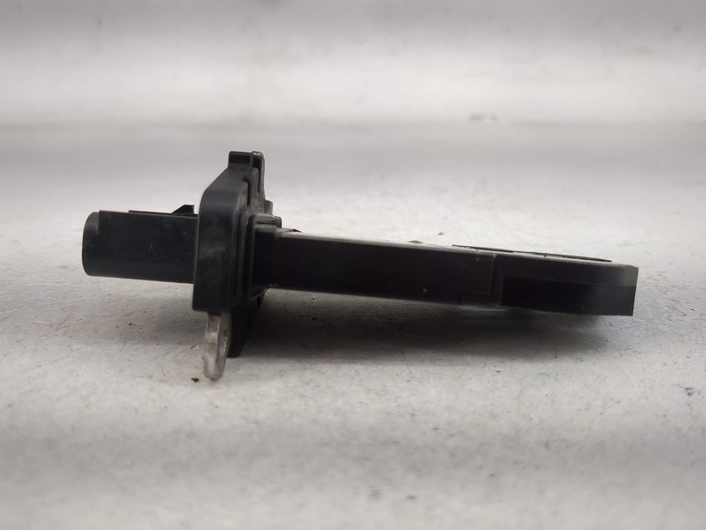 2010-2020 Ford F-150 Mass Air Flow Meter Maf 1486051 - Oemusedautoparts1.com