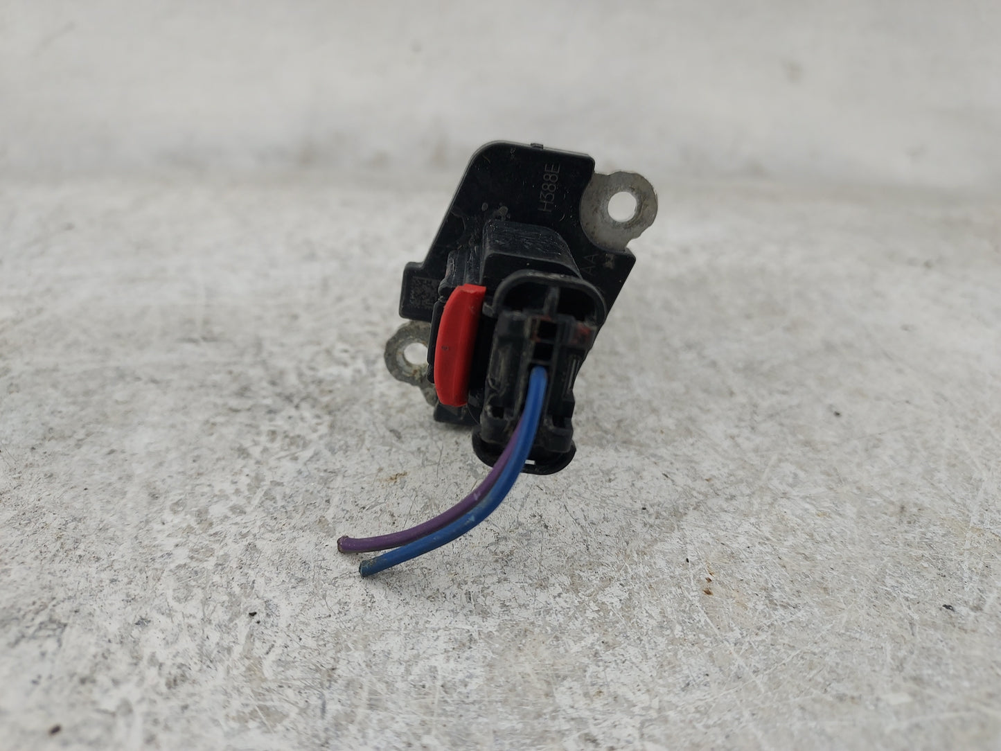 2010-2020 Ford F-150 Mass Air Flow Meter Maf 1486109 - Oemusedautoparts1.com