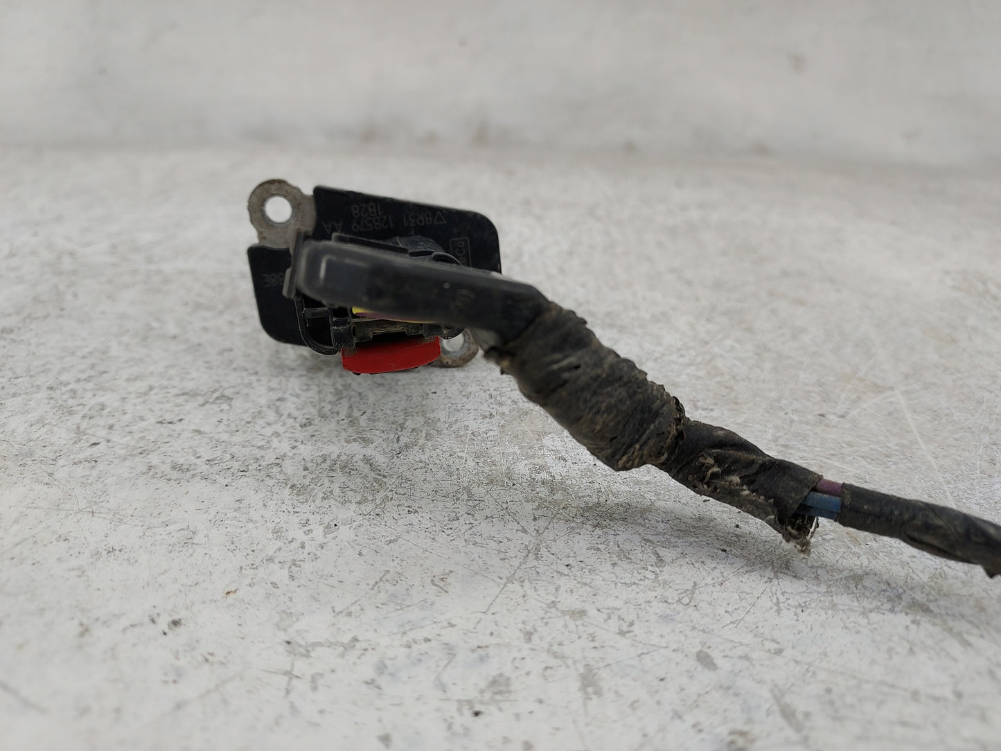 2010-2020 Ford F-150 Mass Air Flow Meter Maf 1486387 - Oemusedautoparts1.com