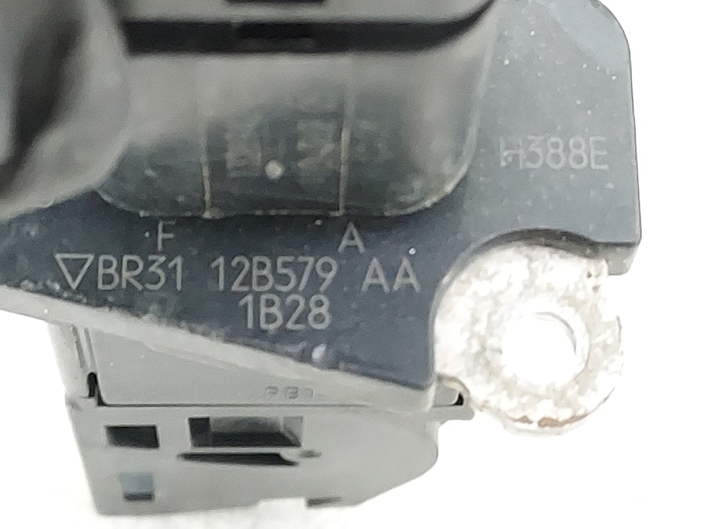 2010-2020 Ford F-150 Mass Air Flow Meter Maf 1486387 - Oemusedautoparts1.com