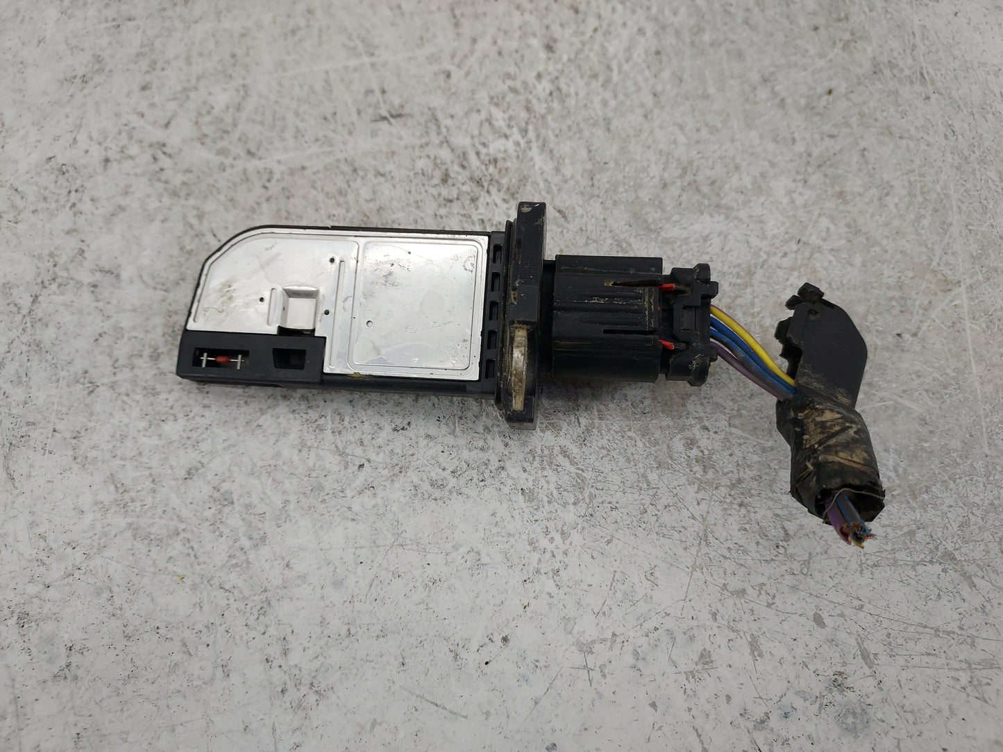 2010-2020 Ford F-150 Mass Air Flow Meter Maf 1487975 - Oemusedautoparts1.com