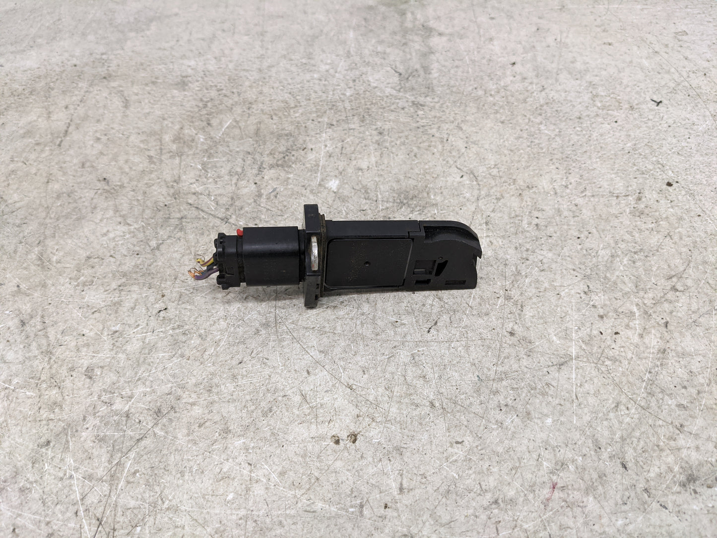 2010-2020 Ford F-150 Mass Air Flow Meter Maf 1489708 - Oemusedautoparts1.com