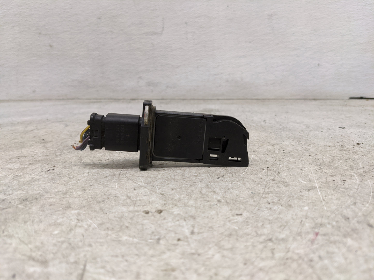 2010-2020 Ford F-150 Mass Air Flow Meter Maf 1489708 - Oemusedautoparts1.com