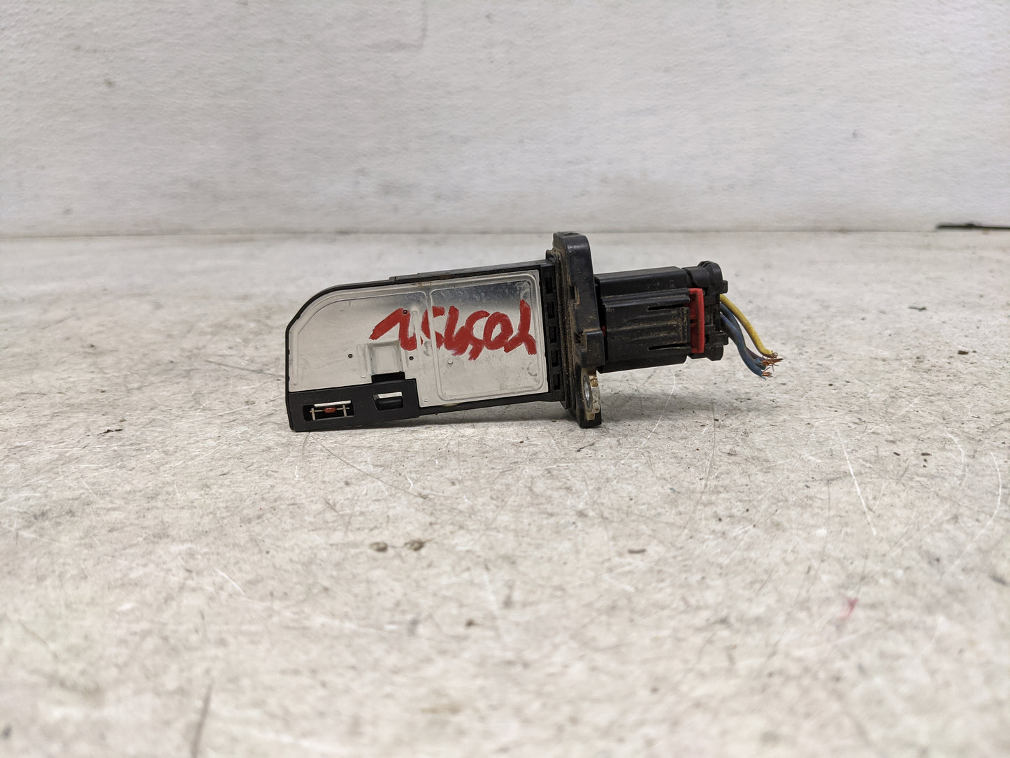 2010-2020 Ford F-150 Mass Air Flow Meter Maf 1489708 - Oemusedautoparts1.com