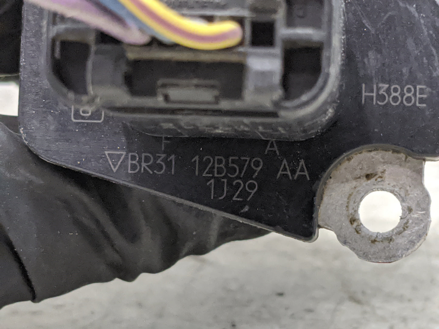 2010-2020 Ford F-150 Mass Air Flow Meter Maf 1489708 - Oemusedautoparts1.com