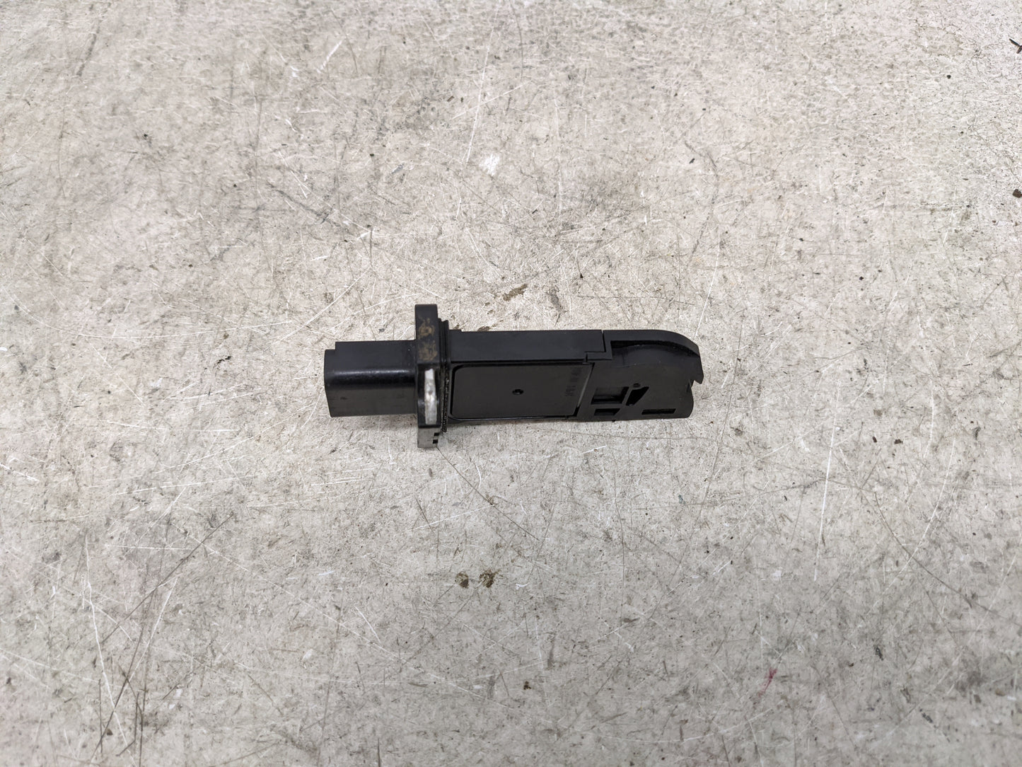 2010-2020 Ford F-150 Mass Air Flow Meter Maf 1489824 - Oemusedautoparts1.com