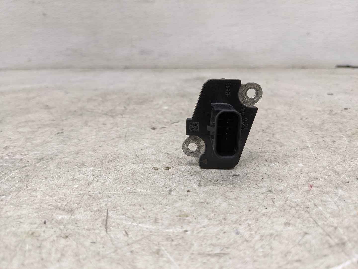2010-2020 Ford F-150 Mass Air Flow Meter Maf 1489824 - Oemusedautoparts1.com