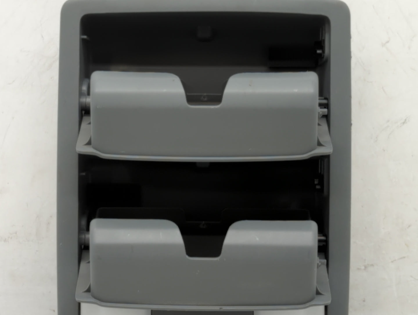 2009-2014 Ford F-150 Center Floor Console P/N:9L34-13D776-C Fits Fits 2009 2010 2011 2012 2013 2014 OEM Used Auto Parts - Oe