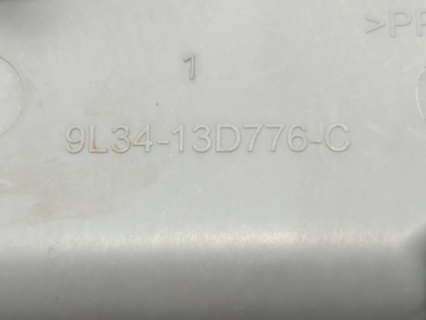2009-2014 Ford F-150 Center Floor Console P/N:9L34-13D776-C Fits Fits 2009 2010 2011 2012 2013 2014 OEM Used Auto Parts - Oe