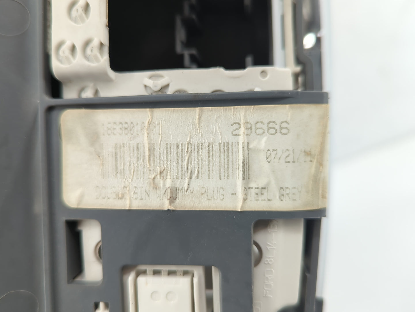 2009-2014 Ford F-150 Center Floor Console Fits Fits 2009 2010 2011 2012 2013 2014 OEM Used Auto Parts - Oemusedautoparts1.co