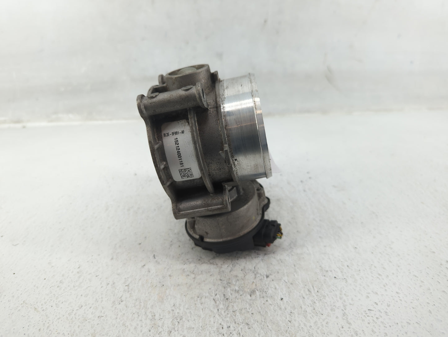 2011-2016 Ford F-150 Throttle Body P/N:BL3E-AA Fits Fits 2011 2012 2013 2014 2015 2016 2017 2018 2019 OEM Used Auto Parts - 