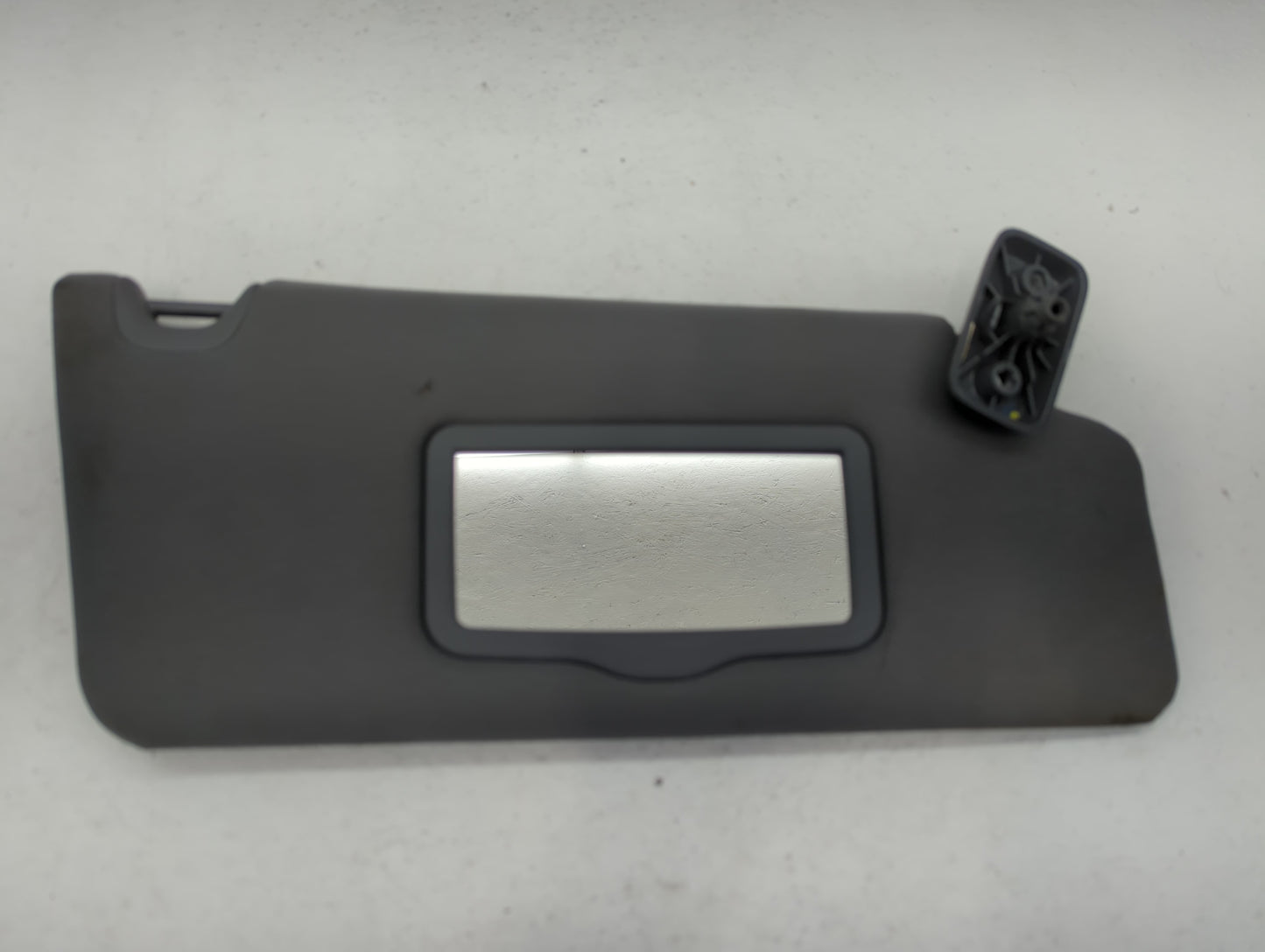2011-2014 Ford F-150 Sun Visor Shade Replacement Driver Left Mirror Fits Fits 2011 2012 2013 2014 OEM Used Auto Parts - Oemu