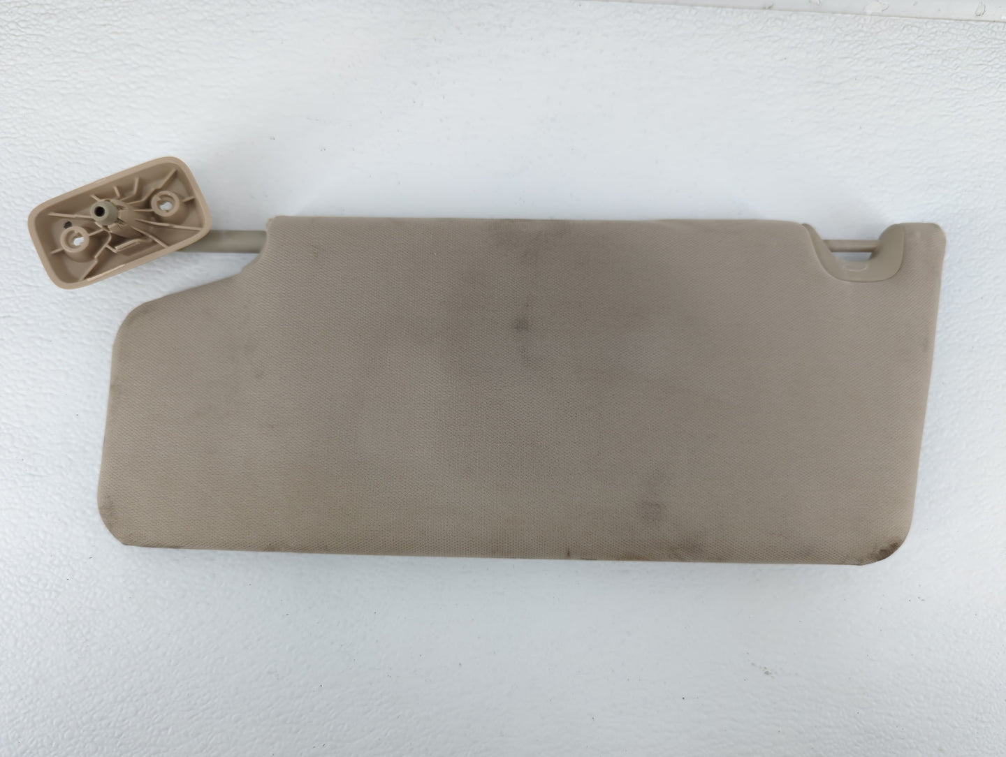 2011-2014 Ford F-150 Sun Visor Shade Replacement Driver Left Mirror Fits Fits 2011 2012 2013 2014 OEM Used Auto Parts - Oemu