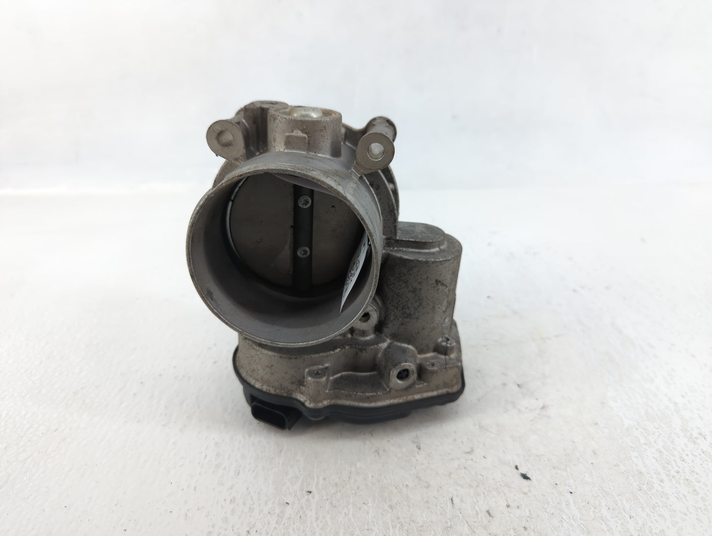 2011-2017 Ford F-150 Throttle Body P/N:AT4E-EC Fits Fits 2011 2012 2013 2014 2015 2016 2017 2018 2019 OEM Used Auto Parts - 
