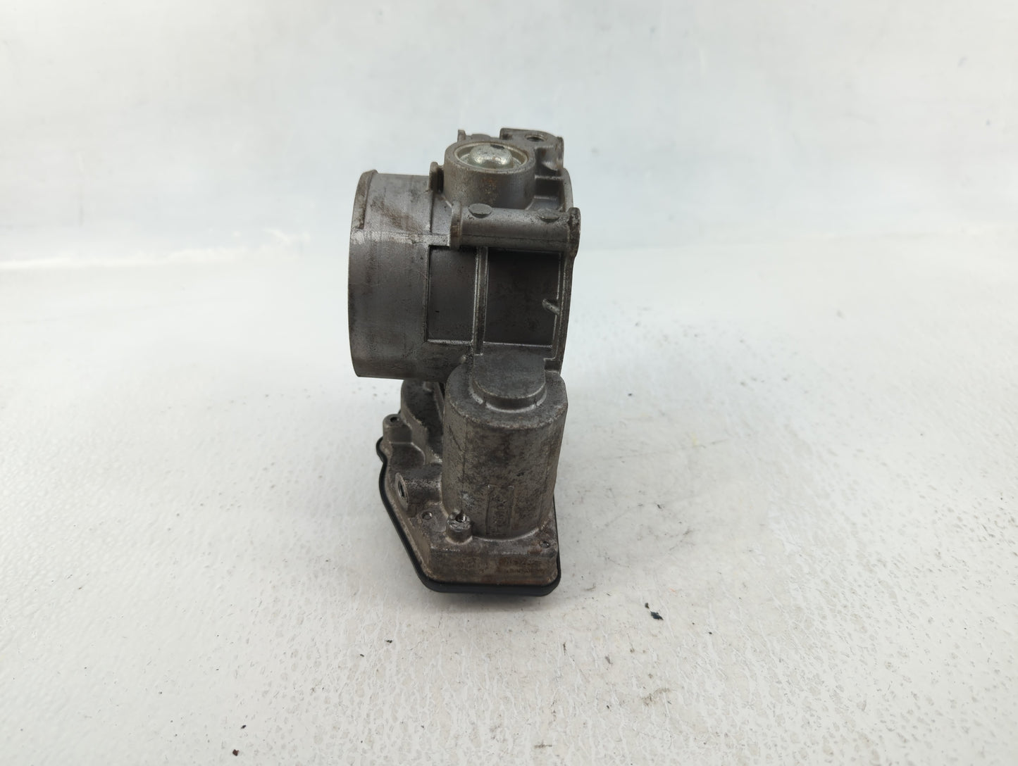 2011-2017 Ford F-150 Throttle Body P/N:AT4E-EC Fits Fits 2011 2012 2013 2014 2015 2016 2017 2018 2019 OEM Used Auto Parts - 