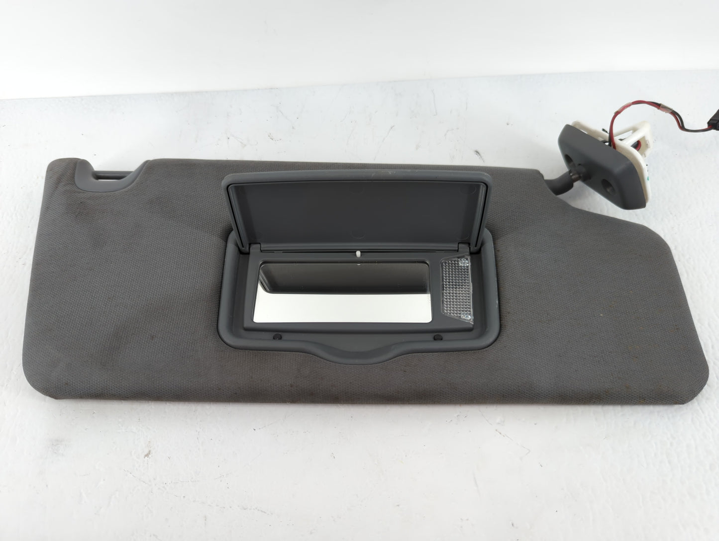 2010-2014 Ford F-150 Sun Visor Shade Replacement Passenger Right Mirror Fits Fits 2010 2011 2012 2013 2014 OEM Used Auto Par