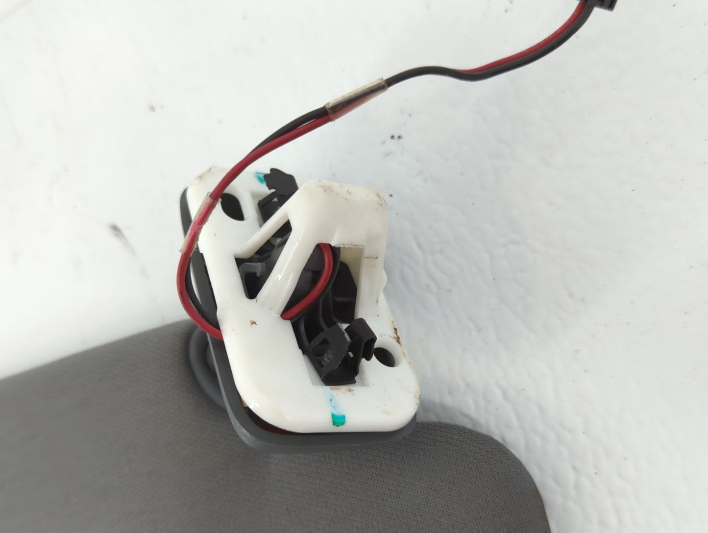 2010-2014 Ford F-150 Sun Visor Shade Replacement Passenger Right Mirror Fits Fits 2010 2011 2012 2013 2014 OEM Used Auto Par