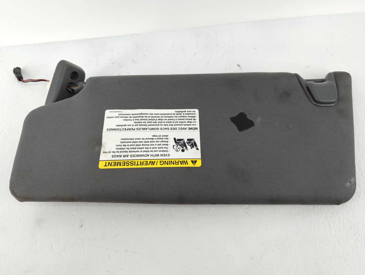 2010-2014 Ford F-150 Sun Visor Shade Replacement Passenger Right Mirror Fits Fits 2010 2011 2012 2013 2014 OEM Used Auto Par