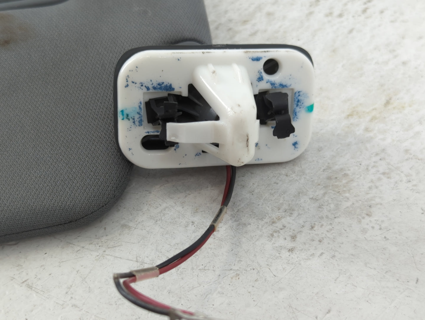 2011-2014 Ford F-150 Sun Visor Shade Replacement Passenger Right Mirror Fits Fits 2011 2012 2013 2014 OEM Used Auto Parts - 