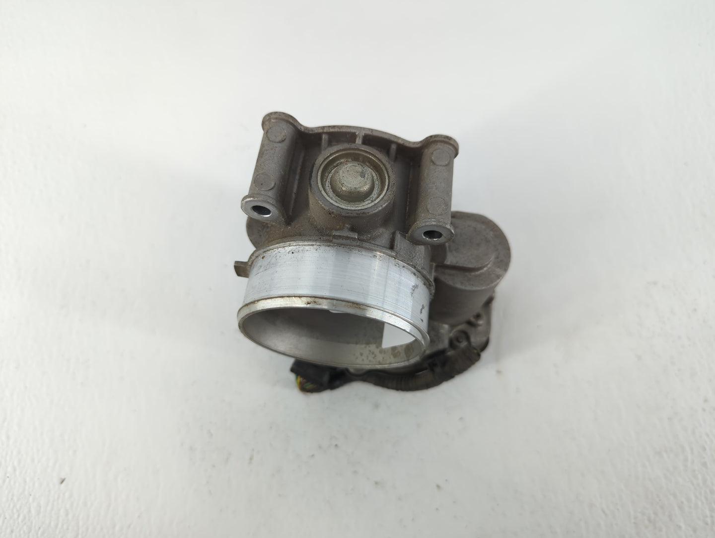 2011-2016 Ford F-150 Throttle Body P/N:11038 4003649 Fits Fits 2011 2012 2013 2014 2015 2016 2017 2018 2019 OEM Used Auto Pa