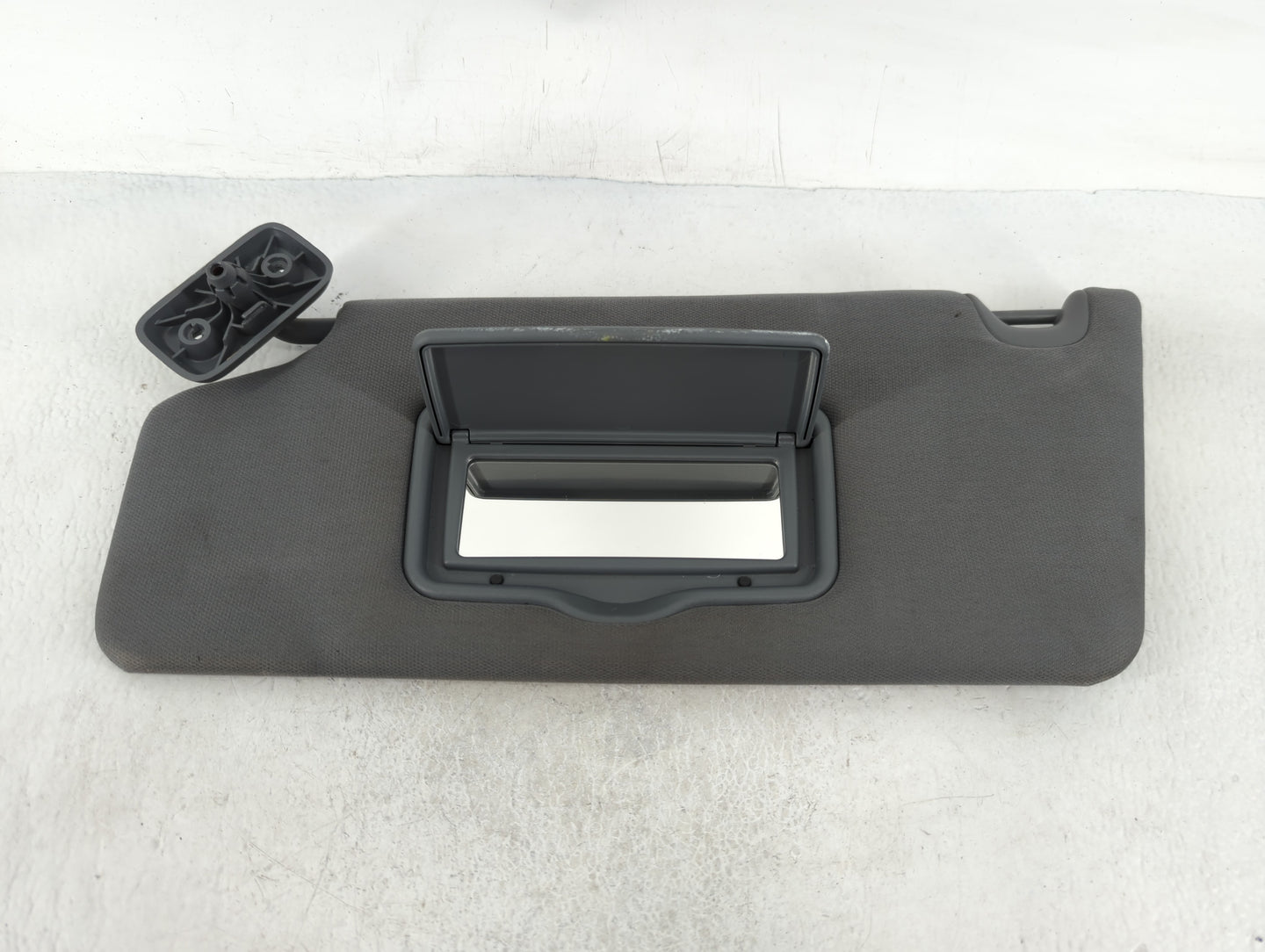2011-2014 Ford F-150 Sun Visor Shade Replacement Driver Left Mirror Fits Fits 2011 2012 2013 2014 OEM Used Auto Parts - Oemu