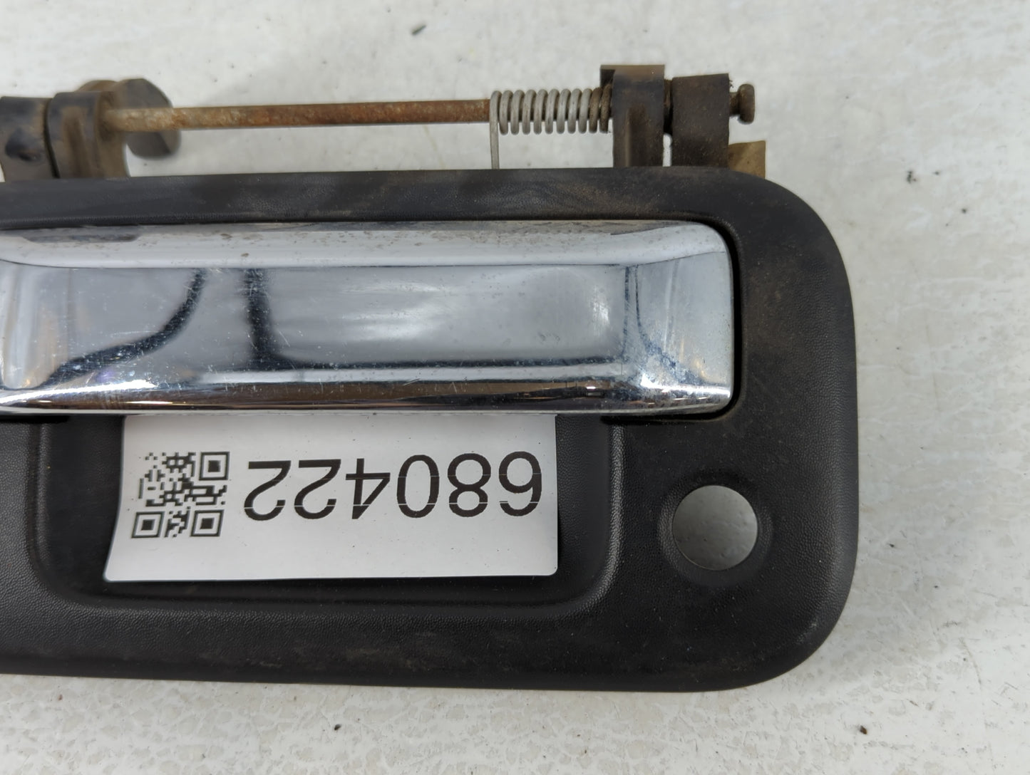 Ford F-150 Driver Front Left Door Handle Exterior Assembly Black - Oemusedautoparts1.com