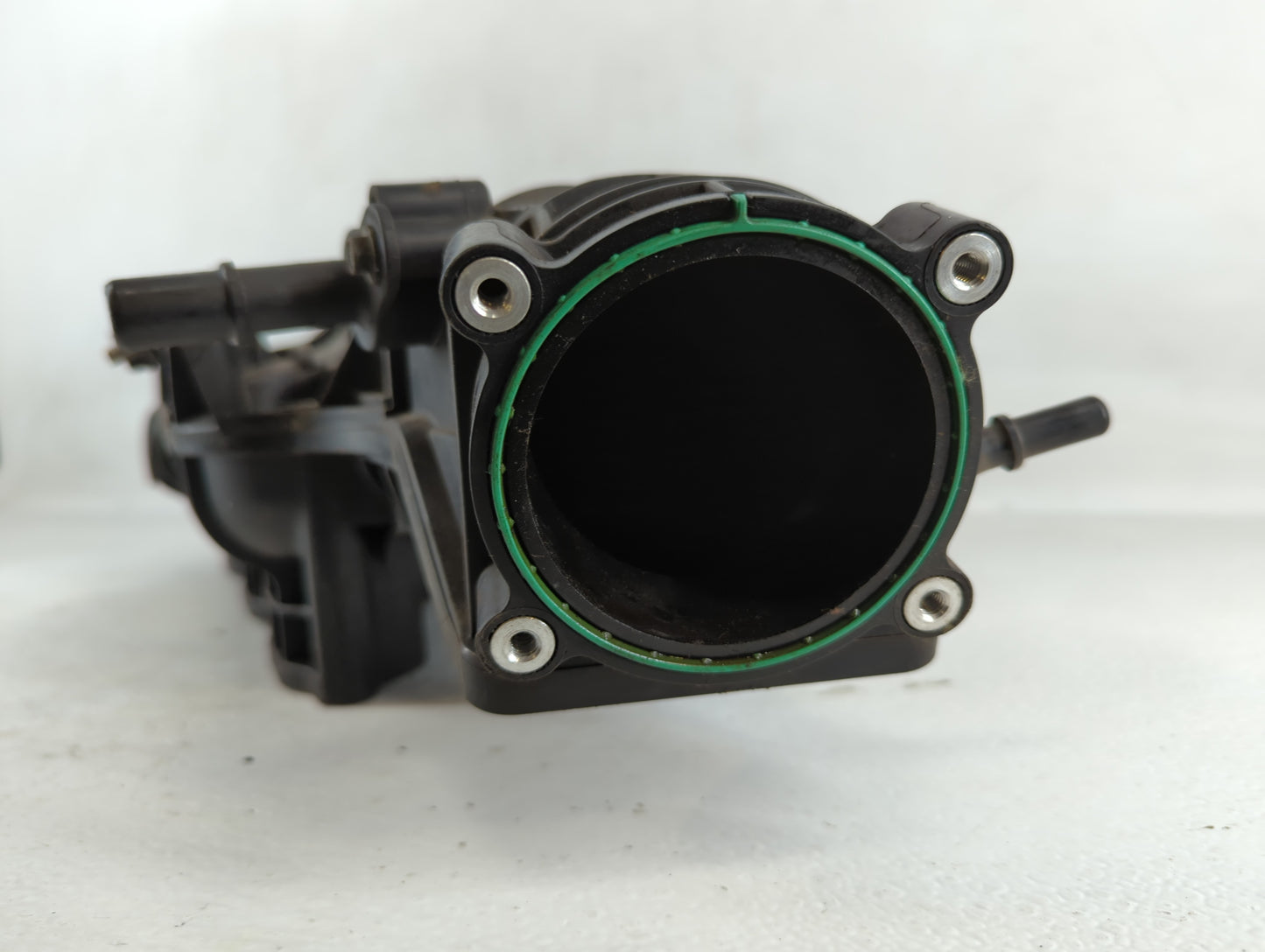 2011-2012 Ford F-150 Air Intake Manifold P/N:BL3E-9K378-BA Fits Fits 2011 2012 OEM Used Auto Parts - Oemusedautoparts1.com