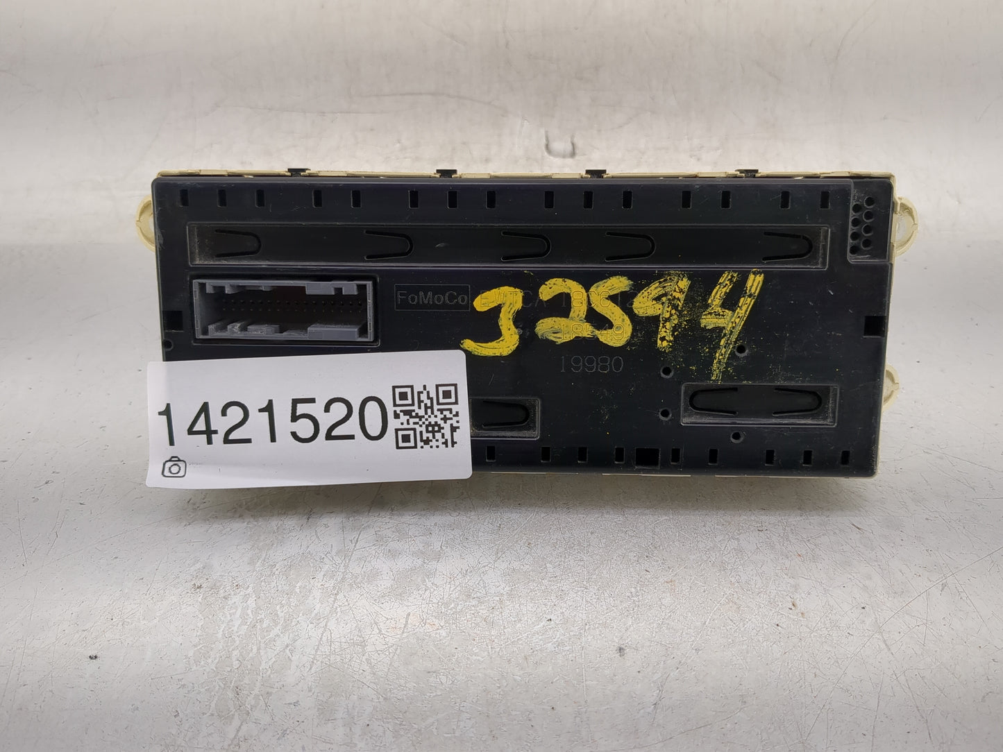 2011-2016 Ford F-250 Climate Control Module Temperature AC/Heater Replacement P/N:EWTCA-18C612 Fits OEM Used Auto Parts - Oe