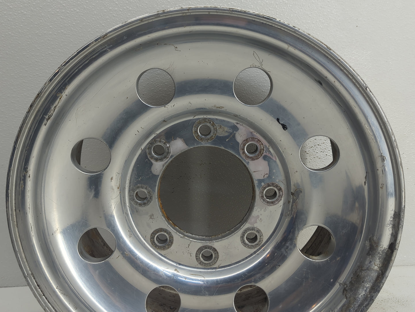 Ford F-250 Oem Wheel Rim 915946 - Oemusedautoparts1.com