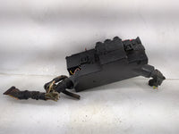 2011-2014 Ford F-250 Super Duty Fusebox Fuse Box Panel Relay Module P/N:8T2T-14B192-AA F80B-14B192-AA Fits OEM Used Auto Par