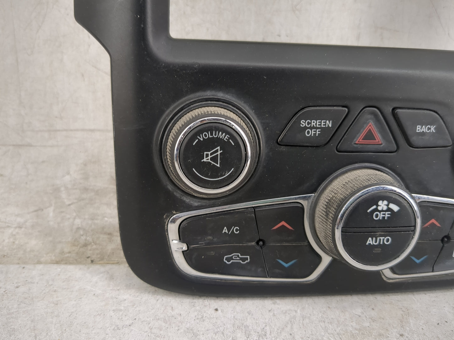 2011-2012 Ford F-350 Super Duty Climate Control Module Temperature AC/Heater Replacement P/N:1UJ97DX9AF Fits Fits 2011 2012 