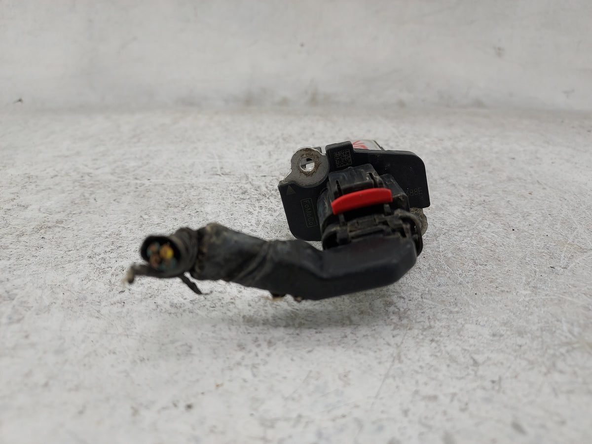 Ford F150 Mass Air Flow Meter Maf Sensor 1487747 - Oemusedautoparts1.com