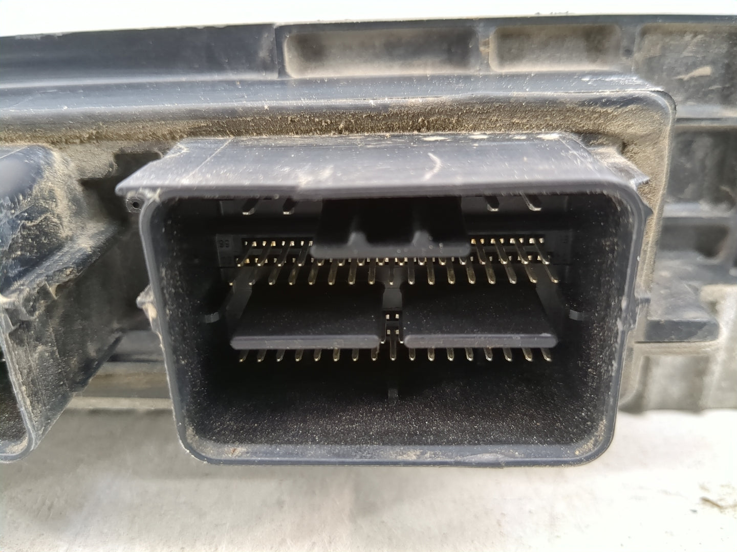 2011 Ford F250sd PCM Engine Control Computer ECU ECM PCU OEM Fits OEM Used Auto Parts - Oemusedautoparts1.com
