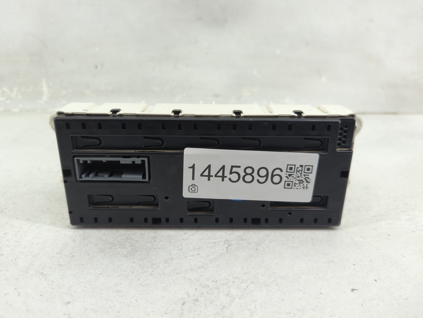 2011 Ford F250sd Climate Control Module Temperature AC/Heater Replacement P/N:BC3T-19980-BH Fits Fits 2012 2013 2014 2015 20