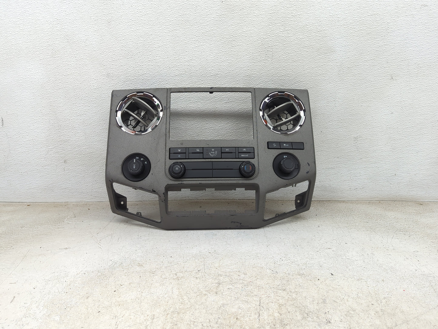 2011 Ford F250sd Climate Control Module Temperature AC/Heater Replacement P/N:BC8T-19980-BH Fits Fits 2012 2013 2014 2015 20