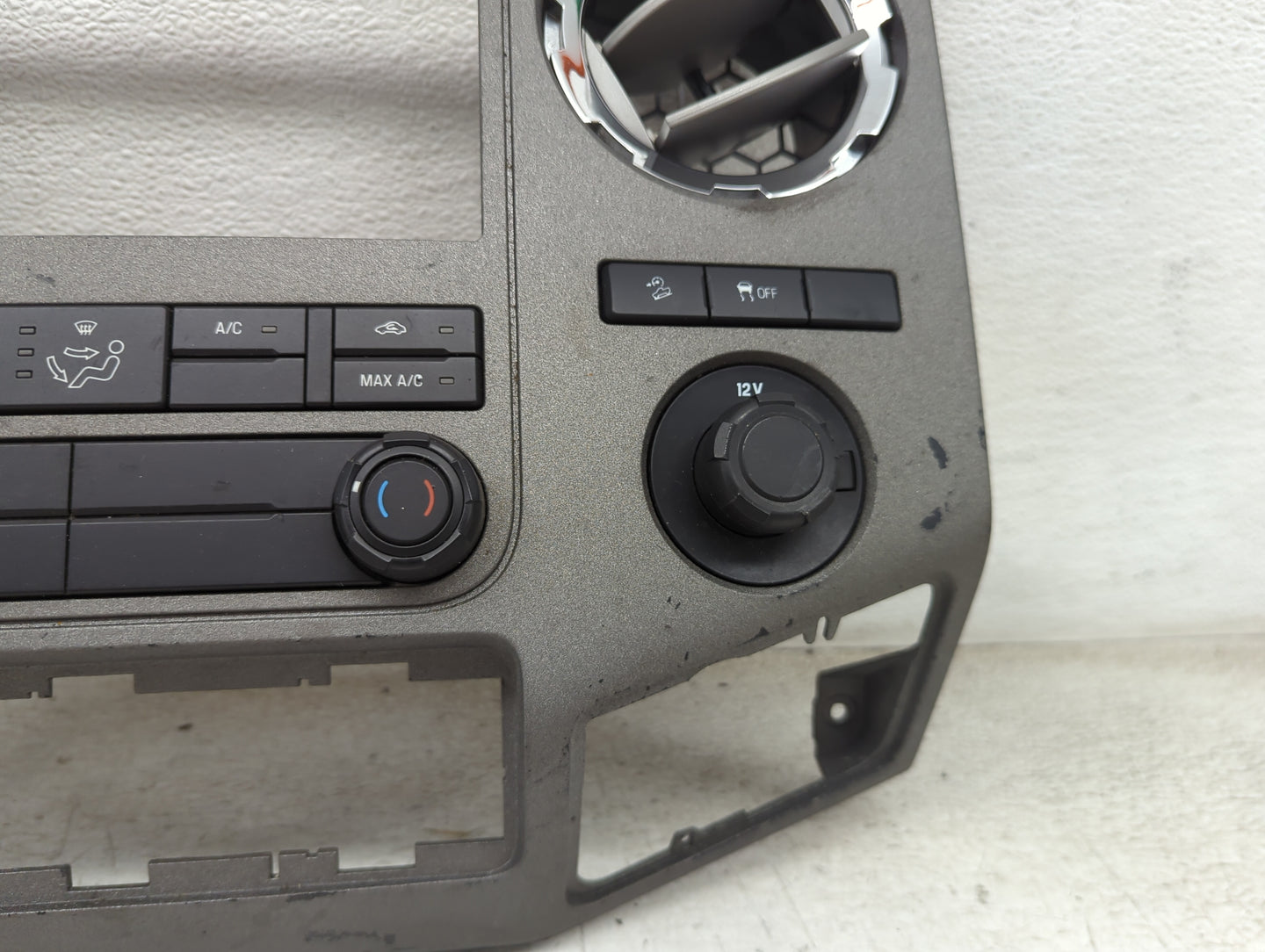 2011 Ford F250sd Climate Control Module Temperature AC/Heater Replacement P/N:BC8T-19980-BH Fits Fits 2012 2013 2014 2015 20