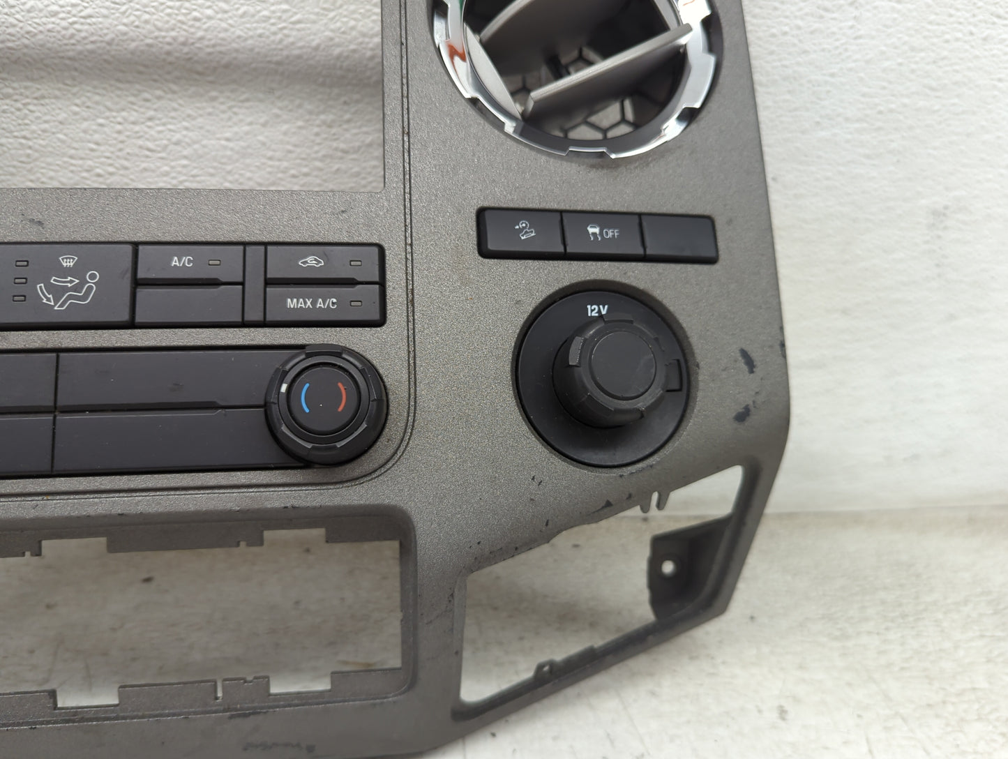 2011 Ford F250sd Climate Control Module Temperature AC/Heater Replacement P/N:BC8T-19980-BH Fits Fits 2012 2013 2014 2015 20