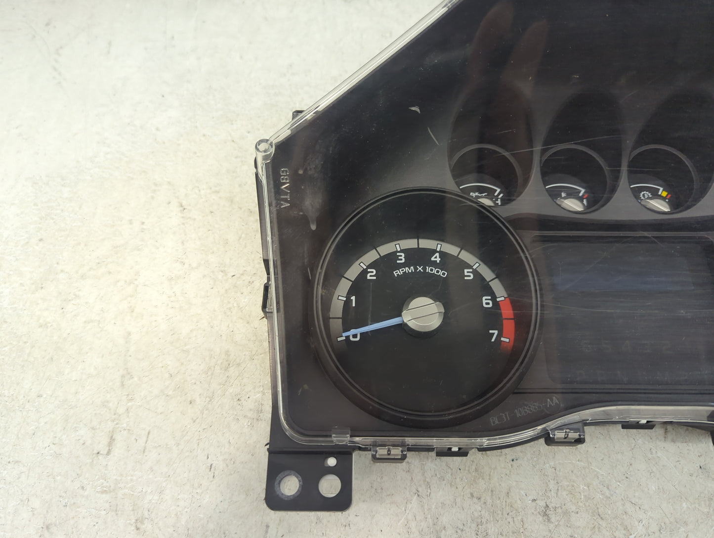 2011 Ford F250sd Instrument Cluster Speedometer Gauges P/N:BC3T-10849-AJ MX15-17550-0823 Miles:131K Fits OEM Used Auto Parts