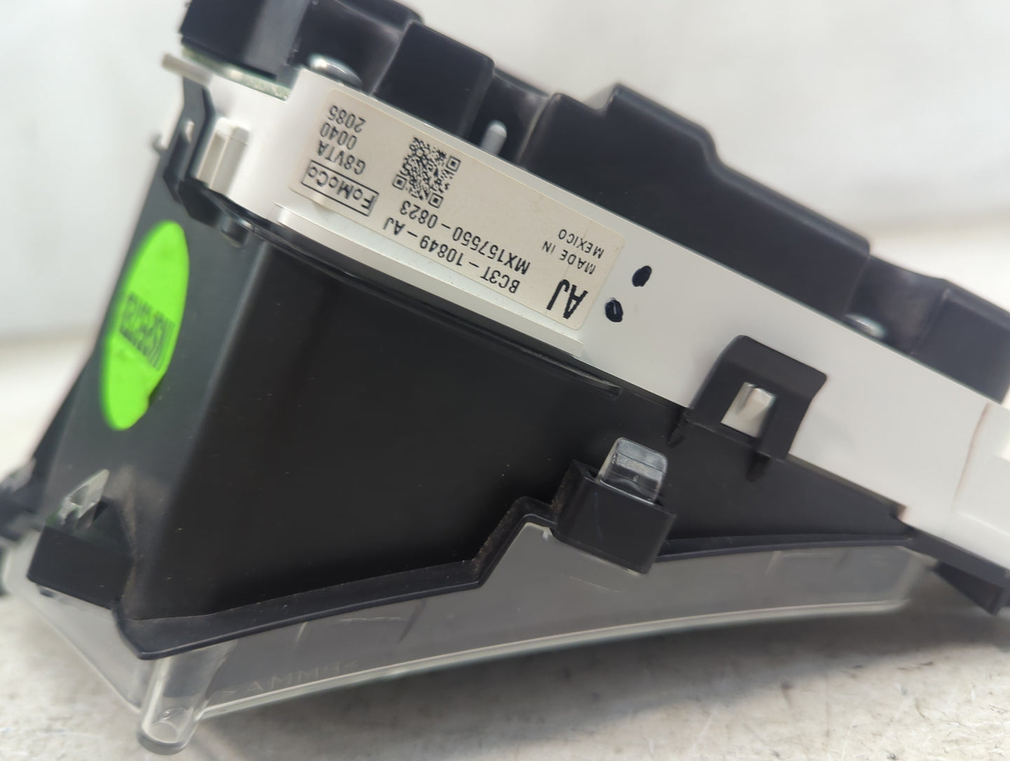 2011 Ford F250sd Instrument Cluster Speedometer Gauges P/N:BC3T-10849-AJ MX15-17550-0823 Miles:131K Fits OEM Used Auto Parts