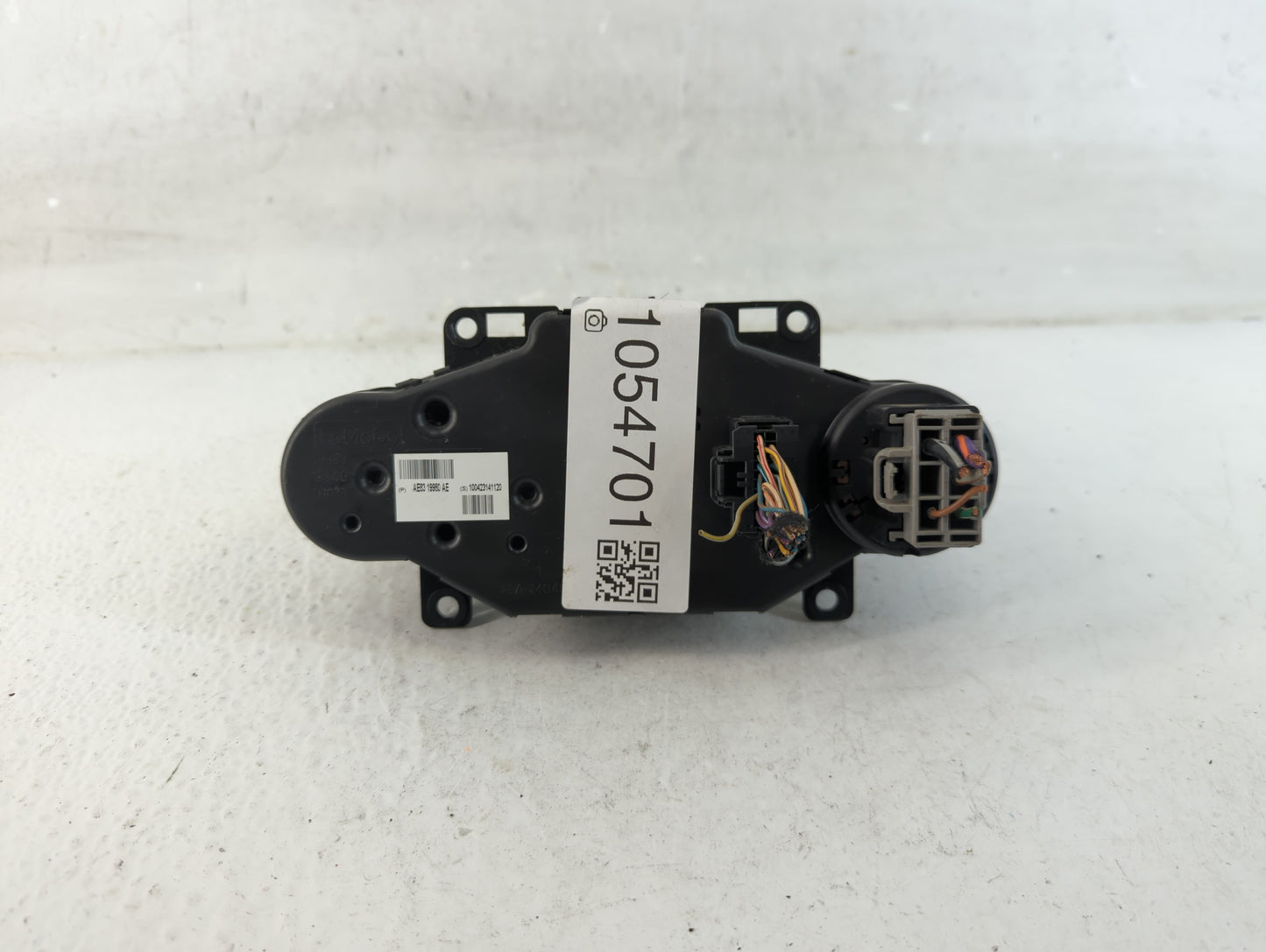 2011-2013 Ford Fiesta Climate Control Module Temperature AC/Heater Replacement P/N:AE83 19980 AE Fits Fits 2011 2012 2013 OE