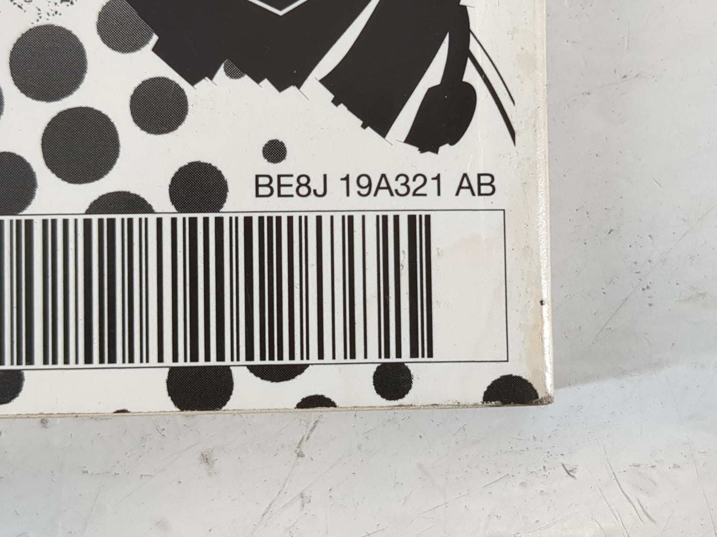 2011 Ford Fiesta Owners Manual Book Guide P/N:BE8J 19A321 AB OEM Used Auto Parts - Oemusedautoparts1.com
