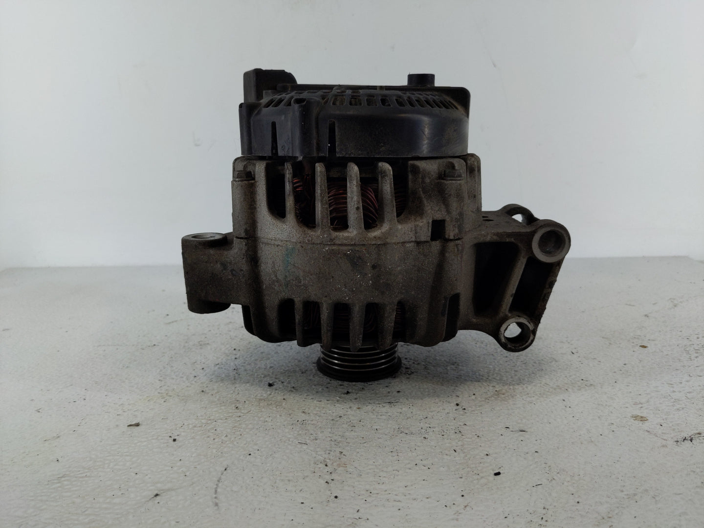 2011-2019 Ford Fiesta Alternator Replacement Generator Charging Assembly Engine OEM P/N:AE8T-10300-AA Fits OEM Used Auto Par