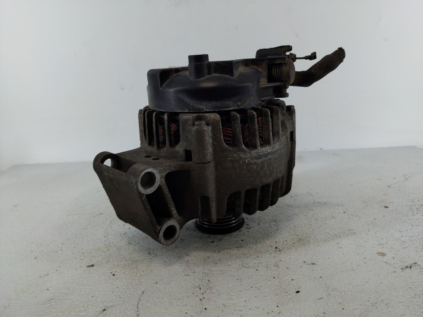 2011-2019 Ford Fiesta Alternator Replacement Generator Charging Assembly Engine OEM P/N:AE8T-10300-AA Fits OEM Used Auto Par