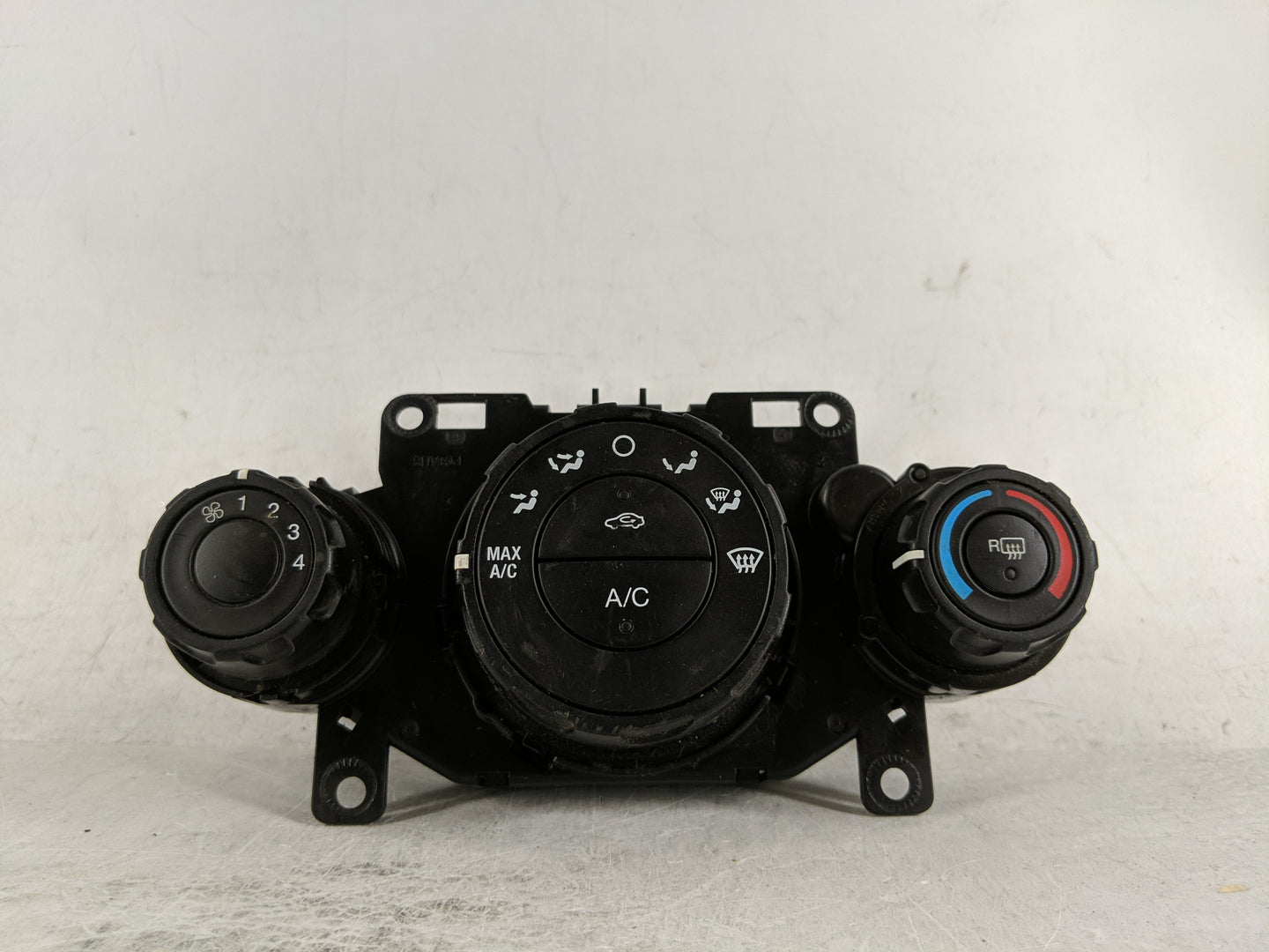 2011-2013 Ford Fiesta Climate Control Module Temperature AC/Heater Replacement P/N:AE83 19980 AE Fits Fits 2011 2012 2013 OE