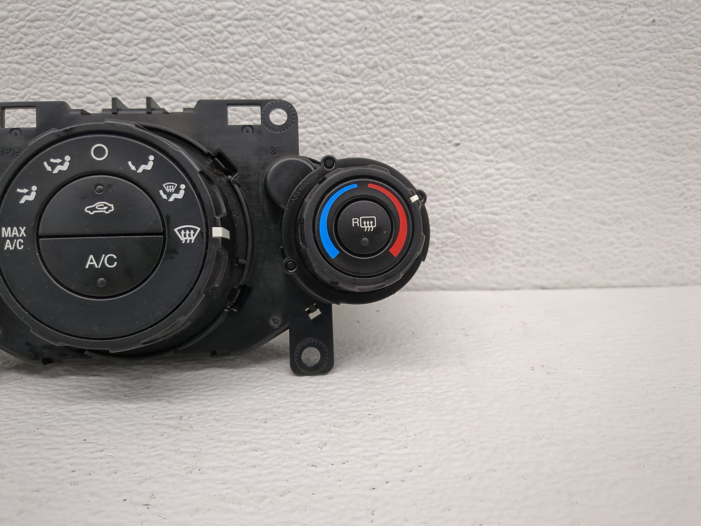 2011-2013 Ford Fiesta Climate Control Module Temperature AC/Heater Replacement P/N:AE83 19980 AE Fits Fits 2011 2012 2013 OE