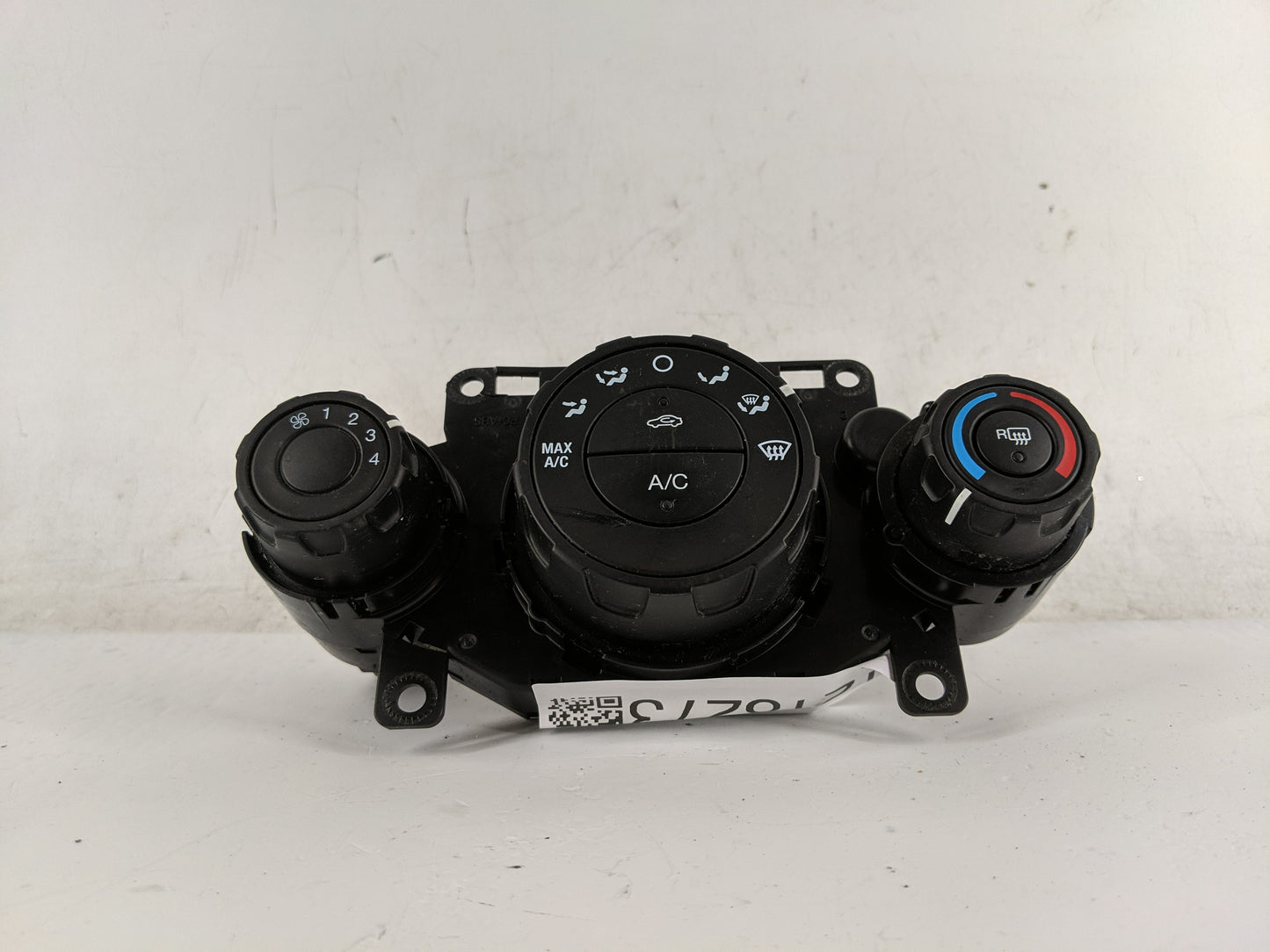 2011-2013 Ford Fiesta Climate Control Module Temperature AC/Heater Replacement P/N:AE83 19980 AE Fits Fits 2011 2012 2013 OE