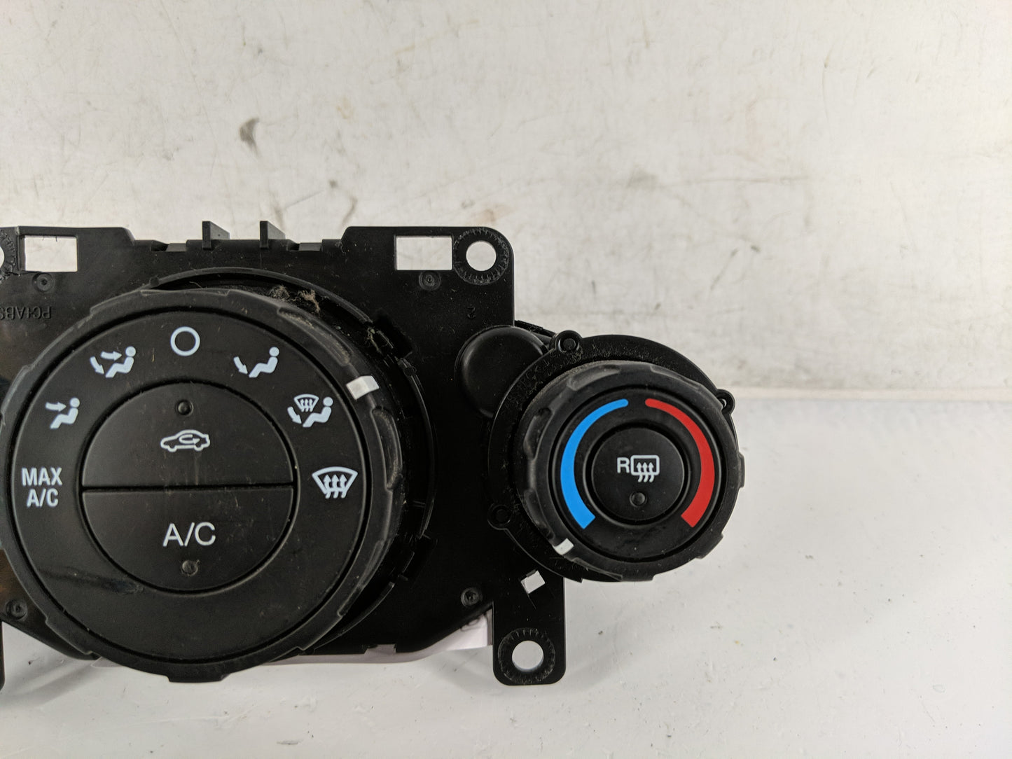 2011-2013 Ford Fiesta Climate Control Module Temperature AC/Heater Replacement P/N:AE83 19980 AE Fits Fits 2011 2012 2013 OE