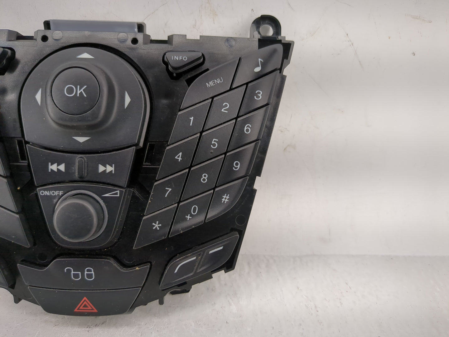 2011-2013 Ford Fiesta Radio Control Panel 1224264 - Oemusedautoparts1.com